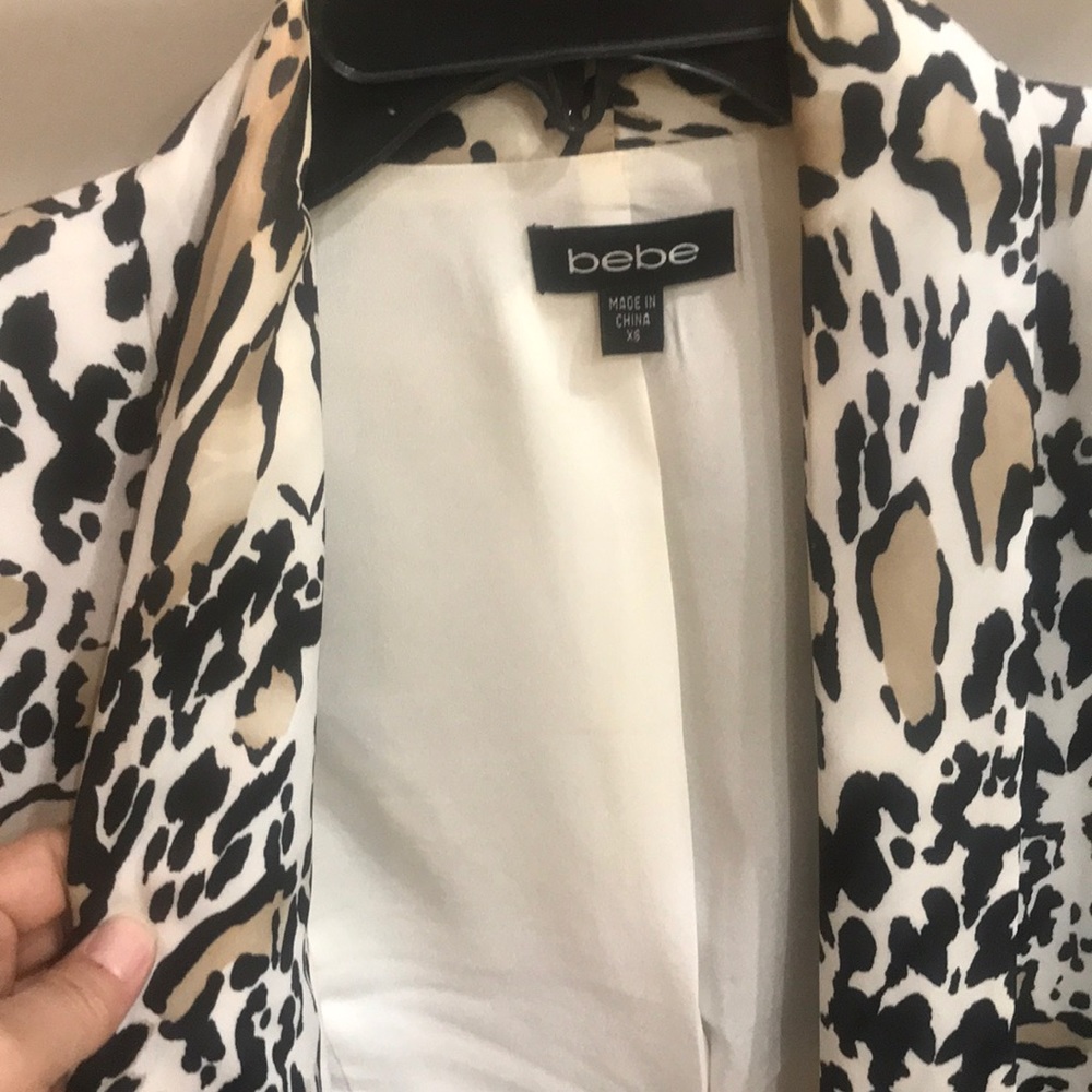 Bebe blazer - Picture 7 of 8